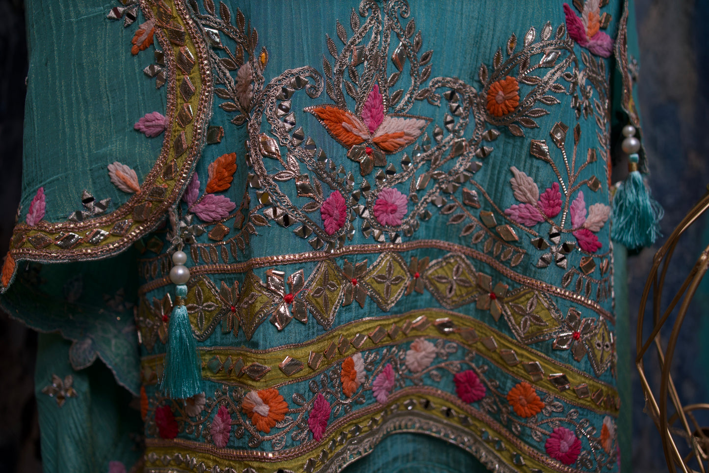 CRUSH TISSUE SILK WITH GOTA PATTI AND MIRROR