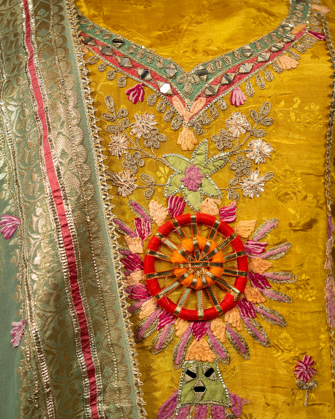 🌟 Radiate Elegance in Yellow and Blue 🌟